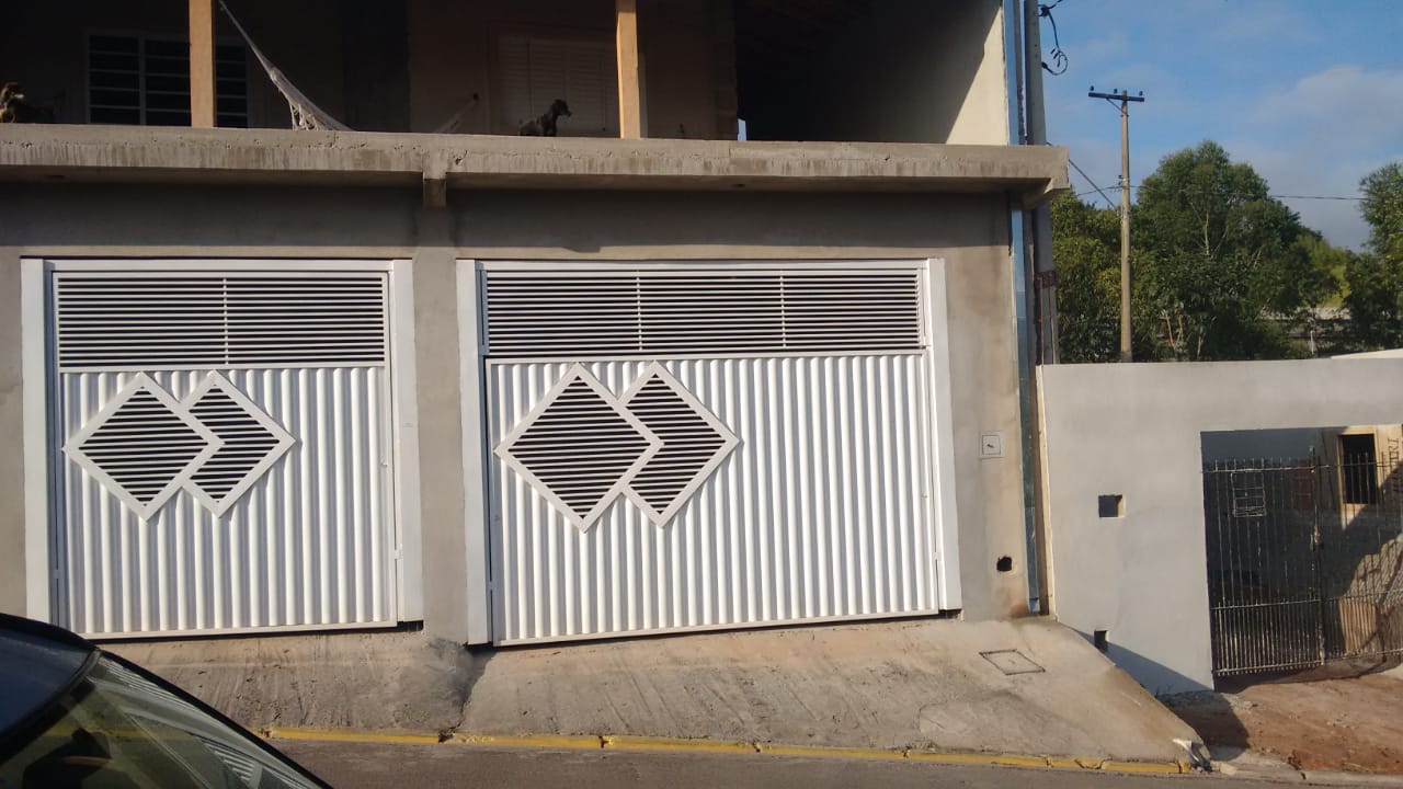 Portão de garagem